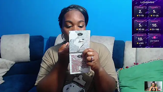 Snapshot of the_pearl199 chatting on 02/02/25, 04:05 the pearl199 online show from 02/02/25, 04:05