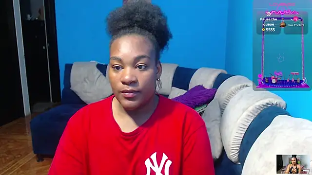 Snapshot of the_pearl199 chatting on 02/17/25, 03:25 the pearl199 online show from 02/17/25, 03:25