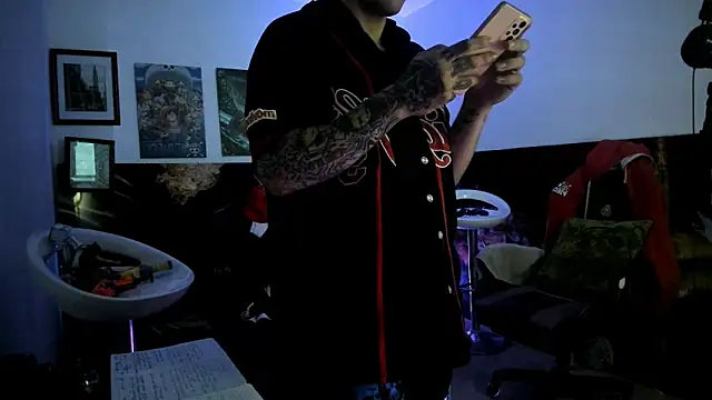 Sisoyalejo420 online show from 10/17/25, 06:16