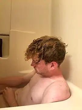 CreamyAustin online show from 10/12/25, 04:50