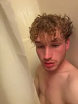 CreamyAustin online show from 10/31/25, 01:50