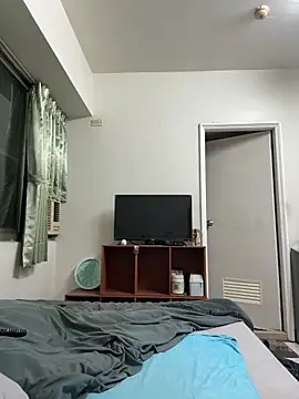 Snapshot of Miller_76 chatting on 03/04/26, 04:35 Miller 76 online show from 03/04/26, 04:35