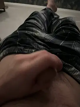 Snapshot of J94H chatting on 04/01/26, 09:01 J94H online show from 04/01/26, 09:01