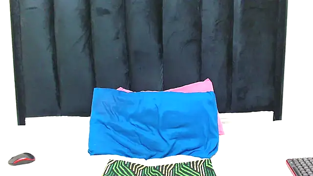 EBONY WILD ASS online show from 05/08/26, 01:11