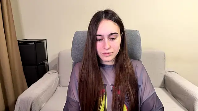 Snapshot of AliceKolltt chatting on 04/01/26, 07:11 AliceKolltt online show from 04/01/26, 07:11