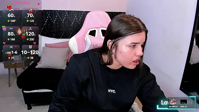 Aabby lee online show from 10/07/25, 06:38