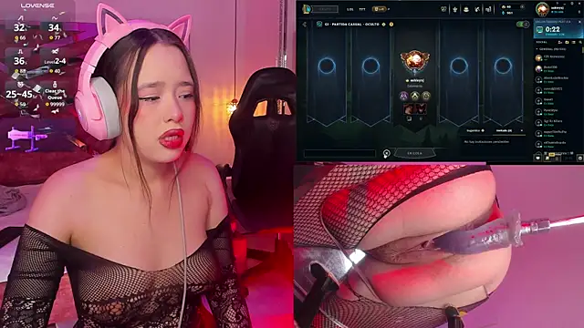 Ashley sa online show from 11/28/25, 05:32