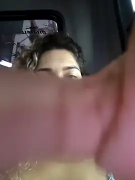 Sara smiiith211 online show from 12/05/24, 10:56