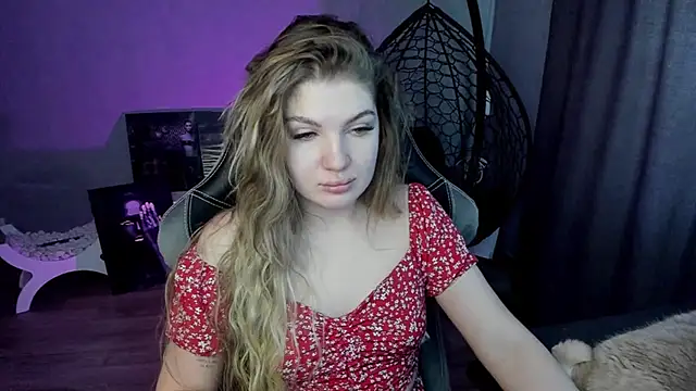 lily williamss online show from 03/13/25, 03:54