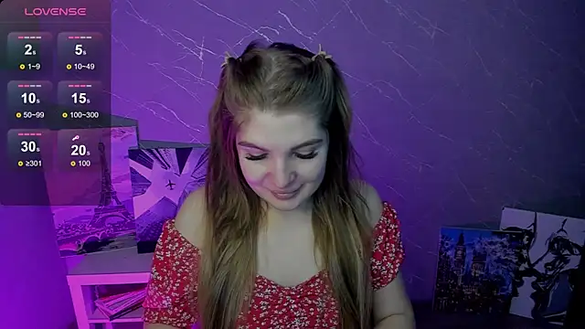 Snapshot of lily_williamss chatting on 04/14/26, 12:16 lily williamss online show from 04/14/26, 12:16