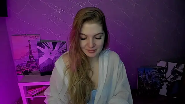 Snapshot of lily_williamss chatting on 04/17/26, 12:57 lily williamss online show from 04/17/26, 12:57