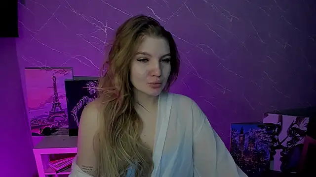 Snapshot of lily_williamss chatting on 04/25/26, 12:35 lily williamss online show from 04/25/26, 12:35