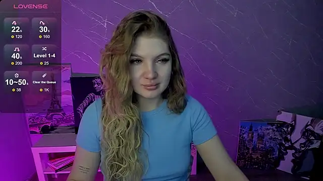 Snapshot of lily_williamss chatting on 04/27/26, 01:03 lily williamss online show from 04/27/26, 01:03