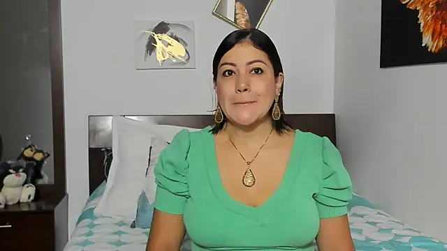Snapshot of EmilyPeytonn chatting on 01/29/25, 10:58 EmilyPeytonn online show from 01/29/25, 10:58