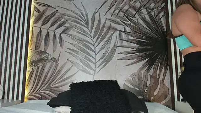 Samaantha-White online show from 03/06/25, 11:25