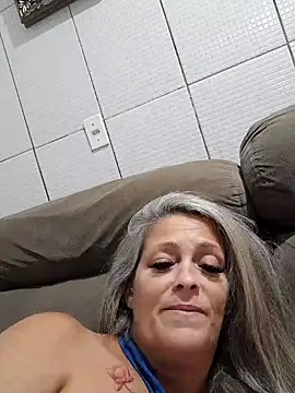 Snapshot of marcialoira chatting on 02/10/25, 11:45 marcialoira online show from 02/10/25, 11:45