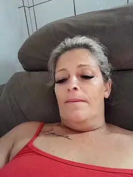 Snapshot of marcialoira chatting on 02/11/25, 11:43 marcialoira online show from 02/11/25, 11:43