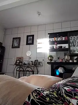 Snapshot of marcialoira chatting on 10/06/25, 01:08 marcialoira online show from 10/06/25, 01:08