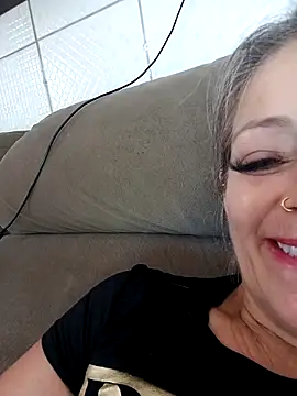 Snapshot of marcialoira chatting on 01/06/26, 12:53 marcialoira online show from 01/06/26, 12:53