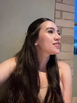 Snapshot of Amelia_Rouse chatting on 04/10/26, 10:42 Amelia Rouse online show from 04/10/26, 10:42