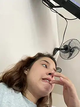 Lia sex69 online show from 02/22/25, 12:40