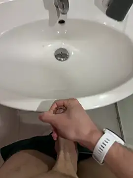 Snapshot of Siggidc2n chatting on 02/25/25, 11:19 Siggidc2n online show from 02/25/25, 11:19