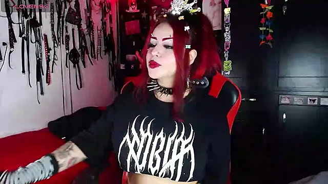 Snapshot of jannaink_ chatting on 12/31/24, 03:01 jannaink online show from 12/31/24, 03:01