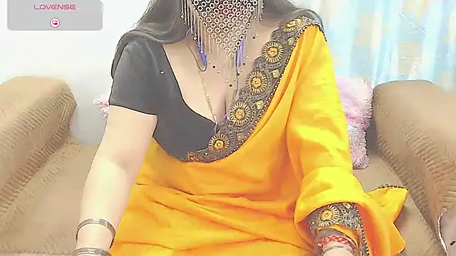 Snapshot of sheetaldave chatting on 09/09/25, 06:07 sheetaldave online show from 09/09/25, 06:07