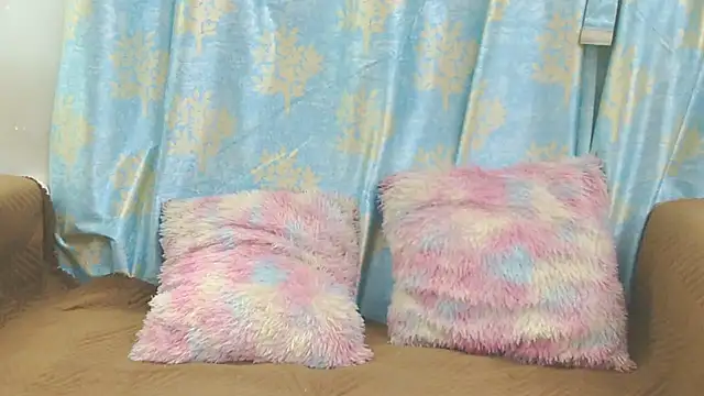 Snapshot of sheetaldave chatting on 10/20/25, 07:14 sheetaldave online show from 10/20/25, 07:14