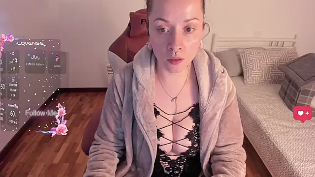 Domina Deivis online show from 11/18/25, 02:54