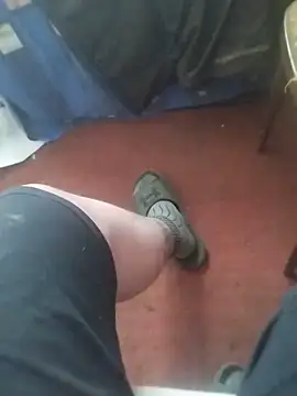 Snapshot of Kranik210 chatting on 03/22/26, 12:41 Kranik210 online show from 03/22/26, 12:41