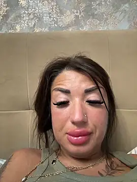 RuslanaXX online show from 10/29/25, 01:19