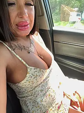 RuslanaXX online show from 06/20/26, 05:43