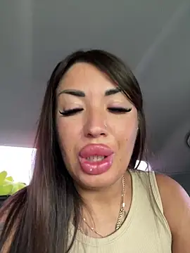 RuslanaXX online show from 07/11/26, 05:43