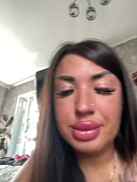 RuslanaXX online show from 07/18/26, 05:22