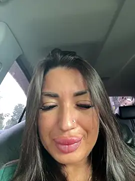 RuslanaXX online show from 07/26/26, 06:32