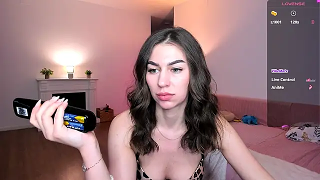 AnysaSmith online show from 04/26/26, 07:44