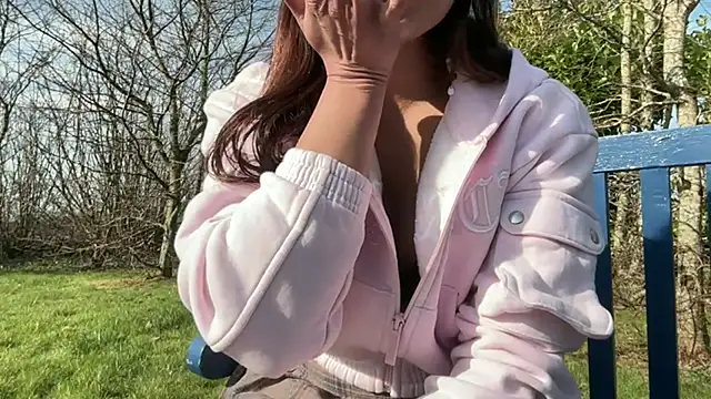 winterforu online show from 03/09/25, 02:10