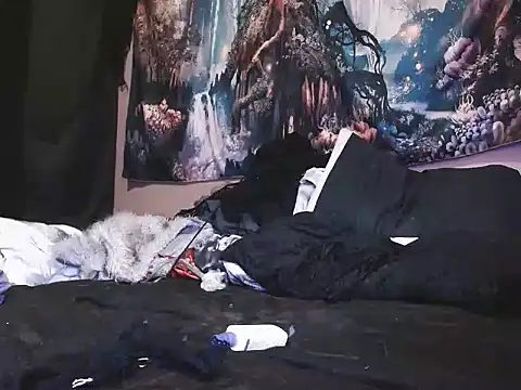 Snapshot of HighCityHoney chatting on 03/06/25, 08:48 HighCityHoney online show from 03/06/25, 08:48