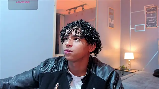 Noah Smith04 online show from 12/01/25, 01:27