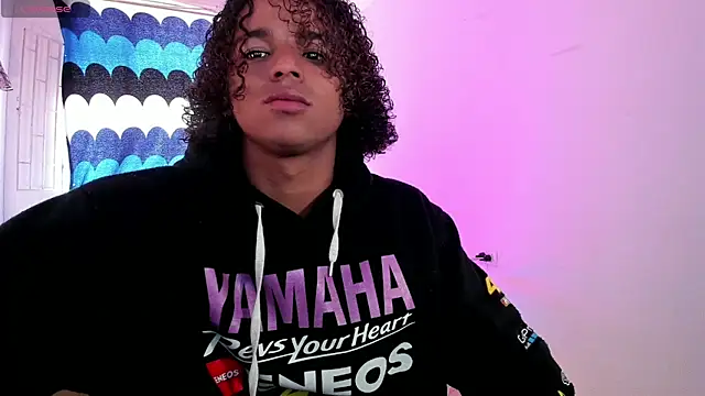 Noah Smith04 online show from 07/17/26, 04:12