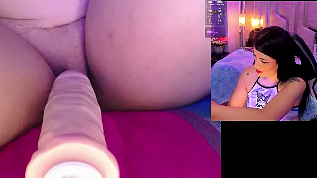 Snapshot of ValentinaGames chatting on 01/16/26, 04:49 ValentinaGames online show from 01/16/26, 04:49