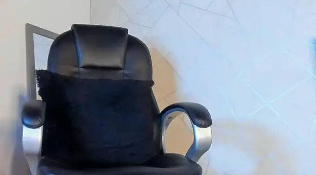 NoahhBrown online show from 02/23/25, 06:39