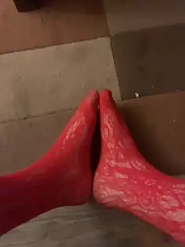 Snapshot of footsy35 chatting on 01/17/26, 08:08 footsy35 online show from 01/17/26, 08:08