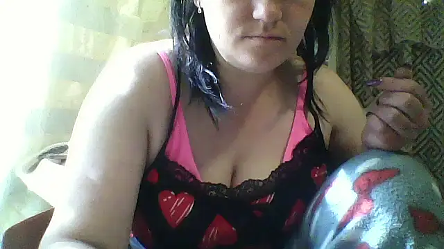 HollyLaBerry online show from 05/16/26, 06:32