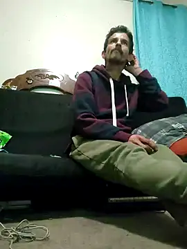 Snapshot of LongDickZee562 chatting on 12/15/24, 08:08 LongDickZee562 online show from 12/15/24, 08:08