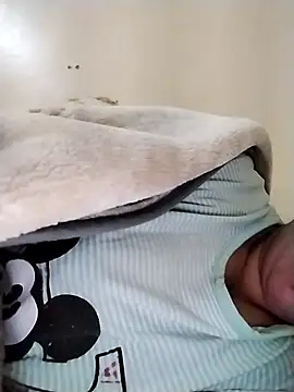 Snapshot of nayakaA7 chatting on 12/22/25, 05:10 nayakaA7 online show from 12/22/25, 05:10