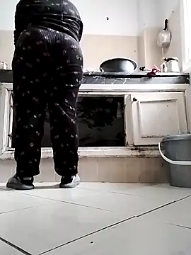 Snapshot of nayakaA7 chatting on 02/02/26, 01:43 nayakaA7 online show from 02/02/26, 01:43