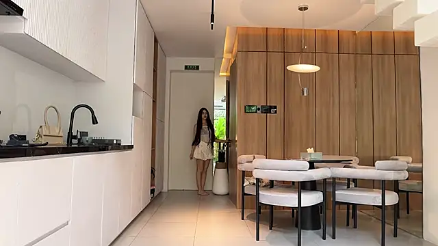 Elsa Ice online show from 02/09/25, 05:19