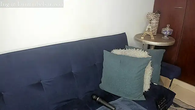 Snapshot of mabelsaravia chatting on 12/18/24, 01:02 mabelsaravia online show from 12/18/24, 01:02